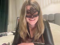 Salut, je suis Alice Dubois FrX, 34 ans Française et Parisienne et prête à m’amuser avec toi !Grande blonde, avec des yeux bleus et un sourire qui te fera craquer. Je suis là pour te faire vivre des moments uniques, fun et sexy en live ! Je suis ouverte à toutes sortes de propositions et j’adore jouer avec toi, relever des défis et explorer tes désirs les plus fous.Ma spécialité ? Le Squirting !&nbsp; J