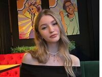 nude webcamgirl picture ClarineTimson