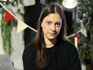webcam babe chat room DeandreaSpehar