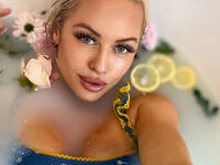 nude webcamgirl photo IsabellaSaturn