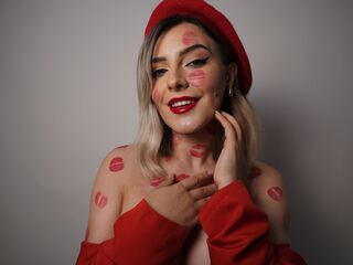 camgirl playing with sextoy JessieBond