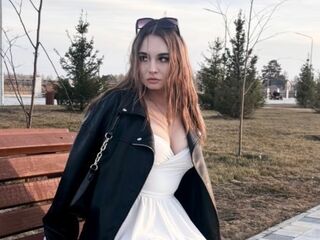 shaved pussy cam KimberyKnedler