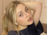 cam girl showing tits KimbraHardinger