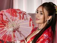 nude cam girl photo LindeWhite