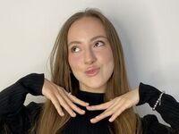 camgirl chat room MertieStaheli
