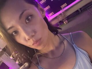 cam girl fingering pussy TiffanyBoster
