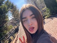 live cam girl ValarieZohn