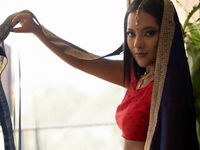 hot girl webcam AnoukChopra