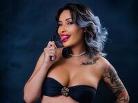 naughty camwhore IssaSmith