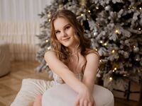 fingering webcamgirl picture LiliLohan