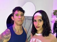 hot couple live web cam EmilyAndOwen