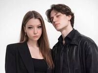 adult webcam couple sex LeoAndMira