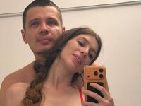 hot sex webcam couple show MissAndKis