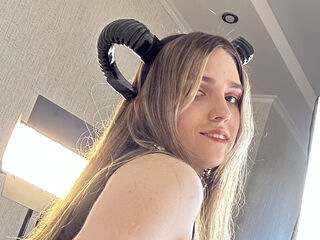 naughty webcam AaliceWalter