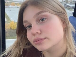 live webcam AdeleBaile