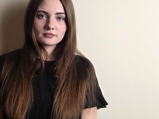 beautiful girl cam AlfrediaRoubekas