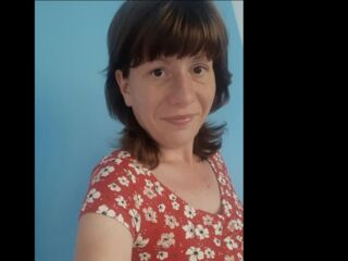naked webcam girl video AliceKatty