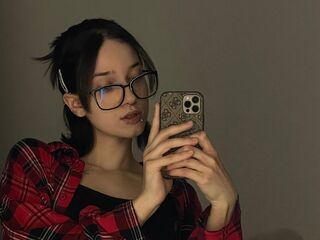 fingering cam slut AlinaLior