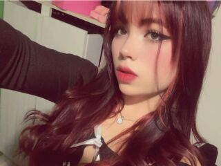 live webcam performer AlinaRicci