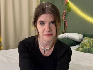 free webcam chat AngelinaLing