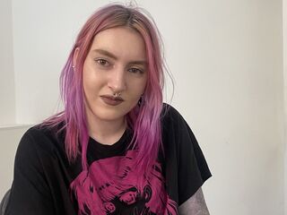 camgirl playing with vibrator BonnieRide