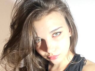live webcam model BriandaLudwic