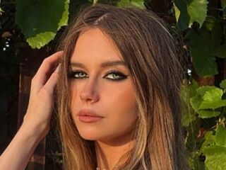 free cyber sex BrunaKiebler