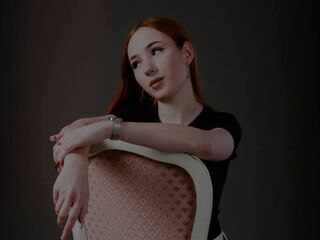 kinky cam video CarleenZangari