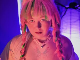 cam girl playing with dildo ChimberWo