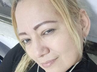 babe web cam ClauWatson
