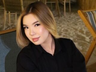 cam girl fingering pussy CordieMaceyak