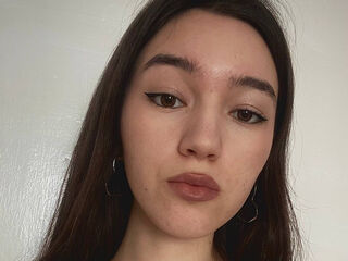 cam girl showing tits DayleShibuya