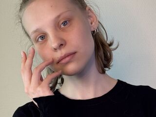 adultcam DenniseChrystal