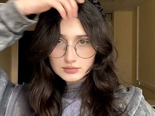 adult live webcam DianneBrowie