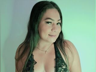 naughty cam girl fingering shaved pussy ElifMillers