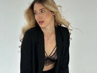naughty cam girl masturbating EliseCalloway