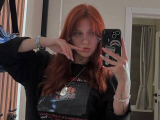 webcamgirl sexchat EmmaMinis