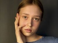 cam girl fingering pussy EvelinaMoorina