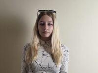hot strip tease web cam EvelynReynaga