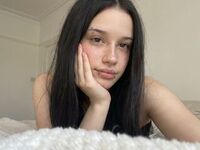 naked girl with webcam masturbating with dildo GaynellVitali