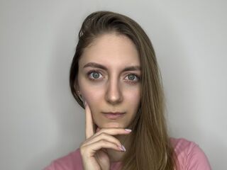 naked camgirl gallery GenevaAndrode