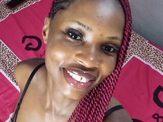 closeup cam GraceAmara