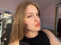 camslut spreading pussy GraceHollis