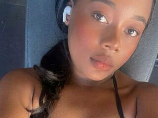 hot naked cam girl GrasyBenty
