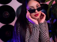 camgirl chat room HanniClark