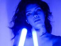 cam girl masturbating with dildo HinataDarky