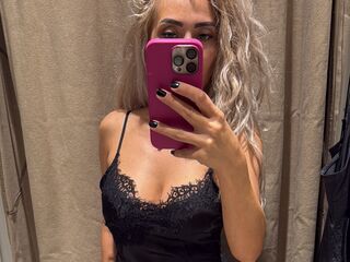 cam strip tease JenniferRein