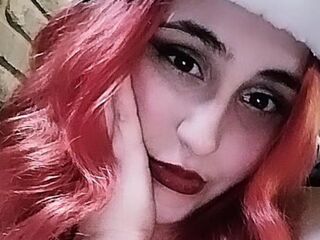 naked cam girl fingering pussy KellyPeppers