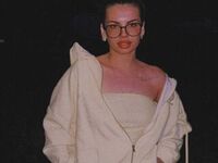 camgirl playing with dildo KimbraHammon