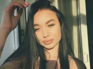 cam girl playing with sextoy KimikoBardach